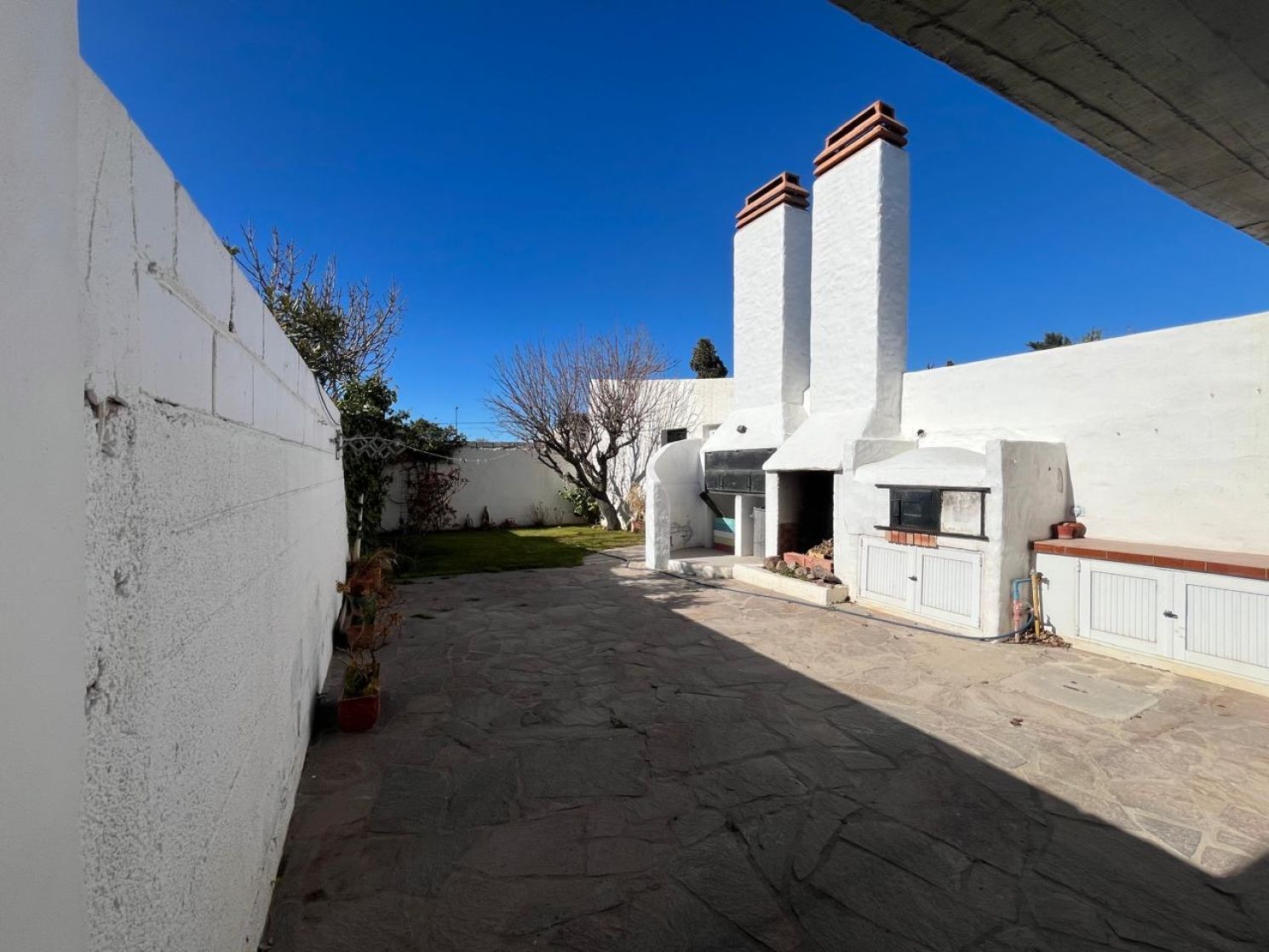 Casa Lezana cerca de Costamagna 18