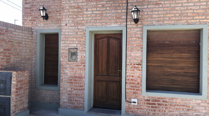 Dpto 1 dormitorio en calle Centenario