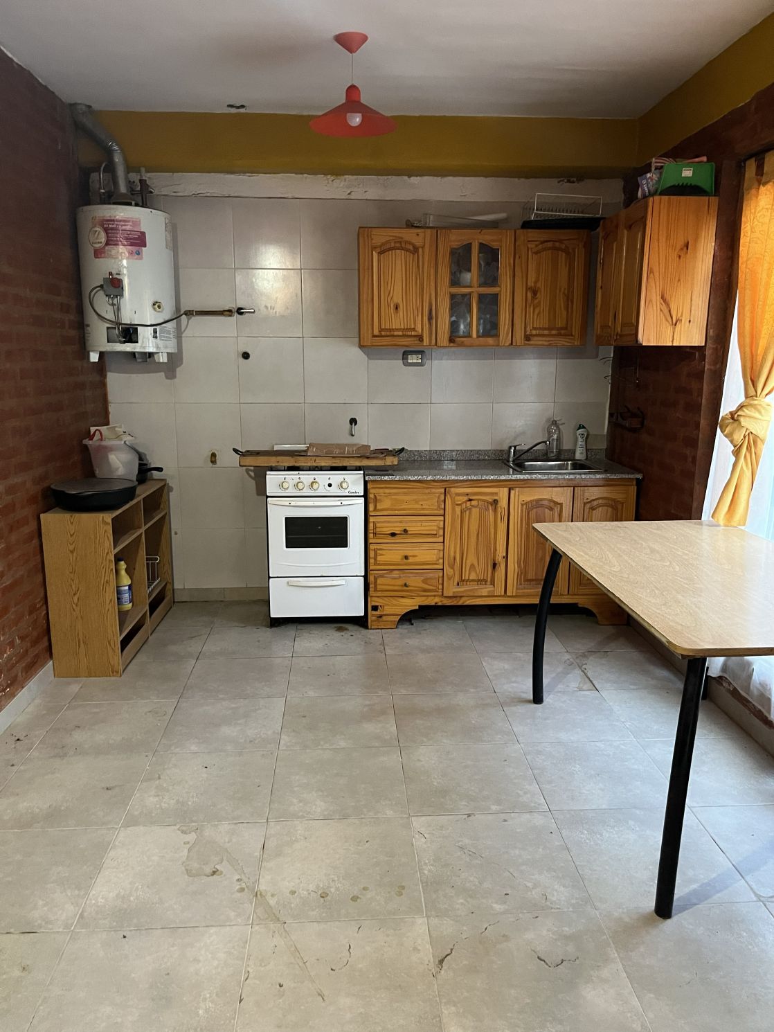 Casa 3 dormitorios con quincho. 1