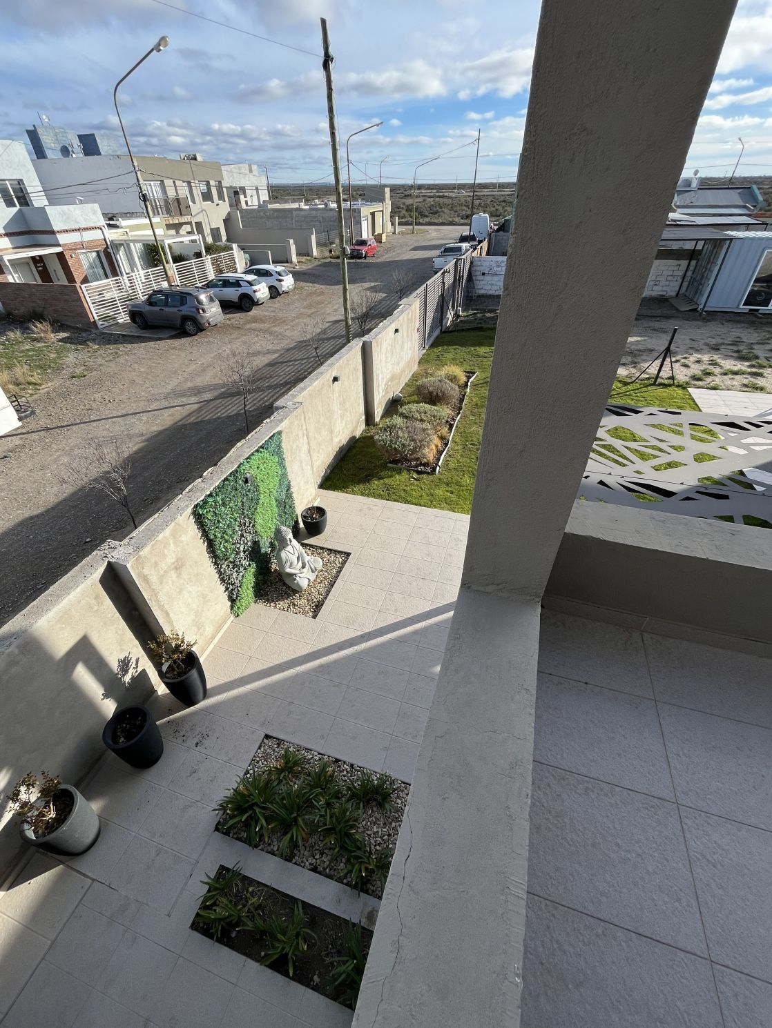 Casa 3 dorm en esquina 15