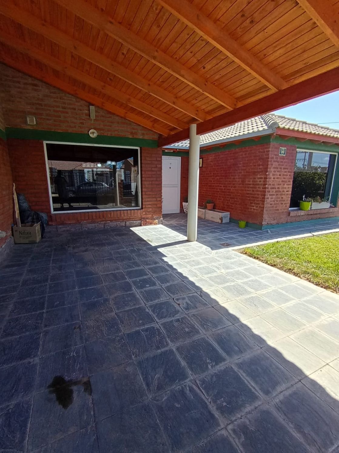 Casa de 3 dormitorios con piscina 2