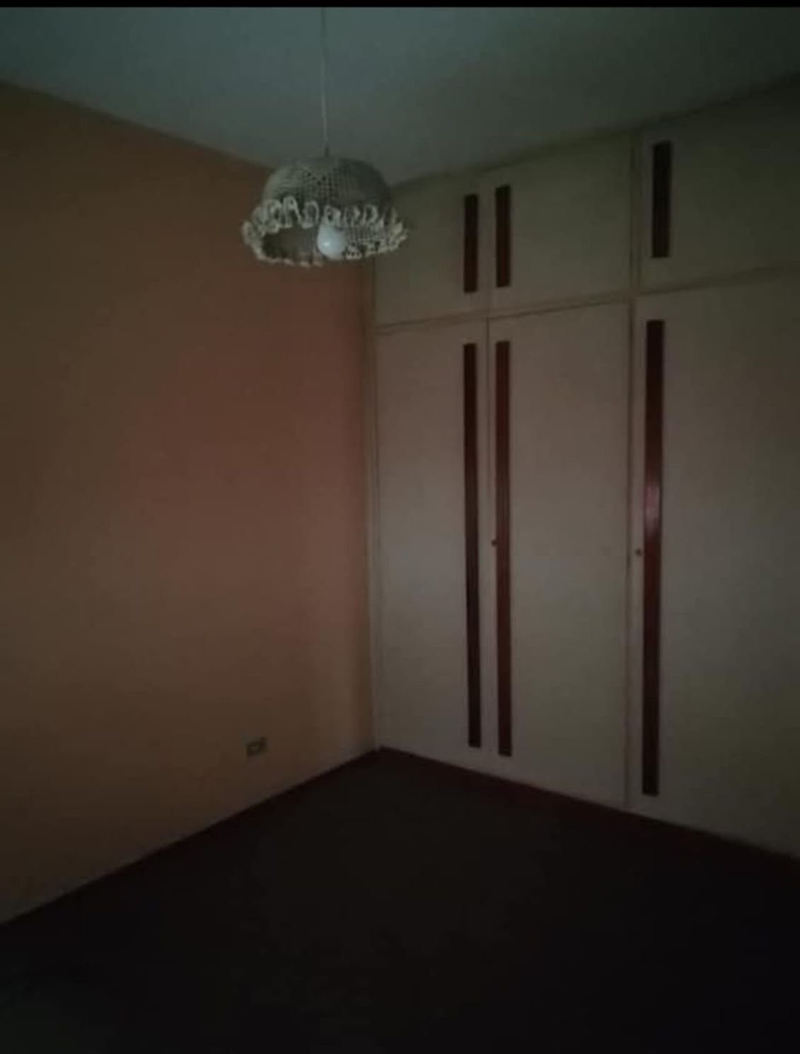 Casa semi céntrica 3 dormitorios 2