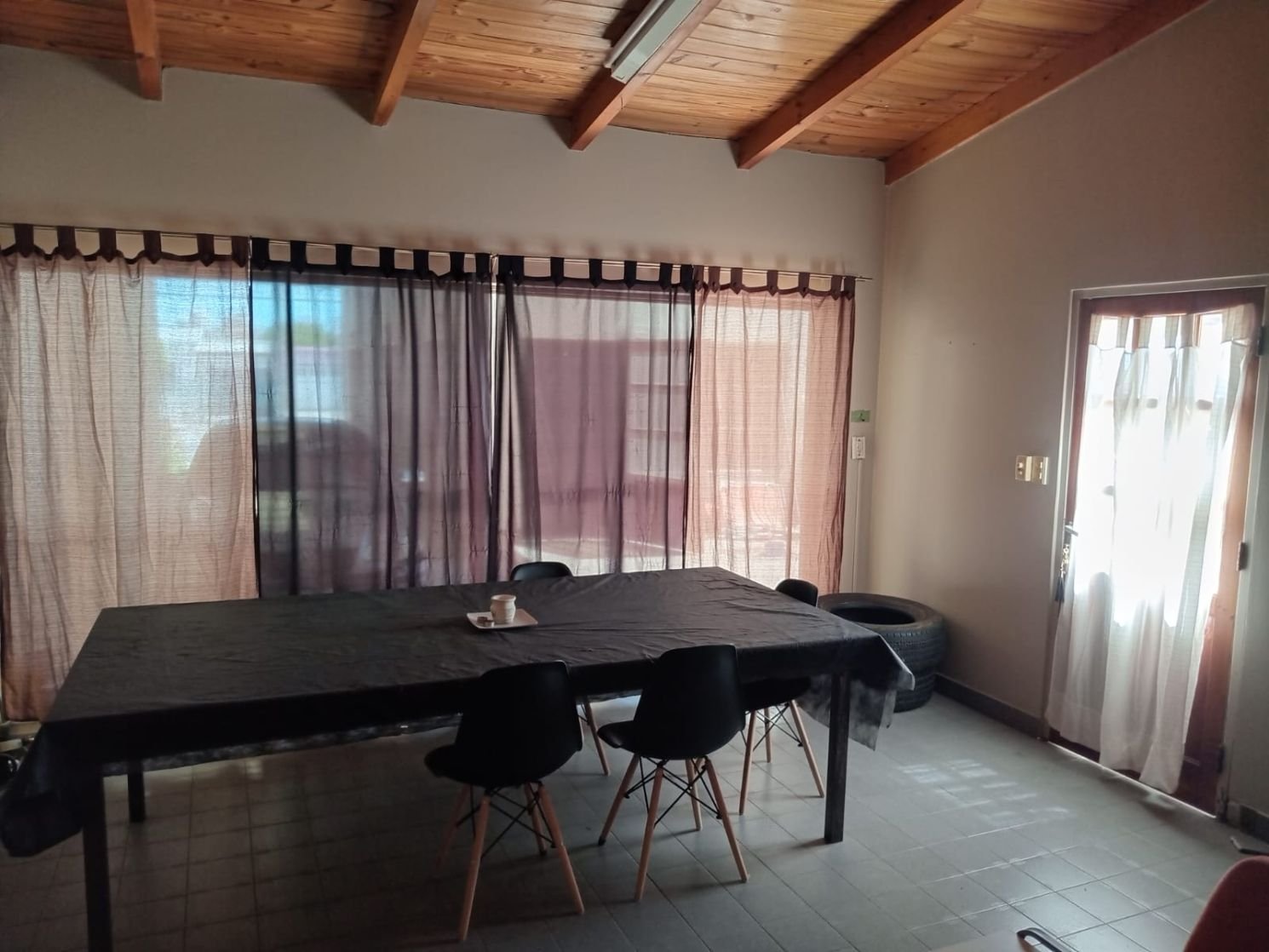 Casa con Galpón en Playa Unión 4